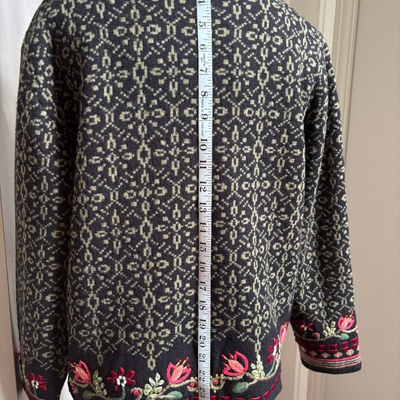 Carson Size M Black Green Embroidered Floral Ribbon Full Zip Jacket Cardigan - Picture 5 of 10